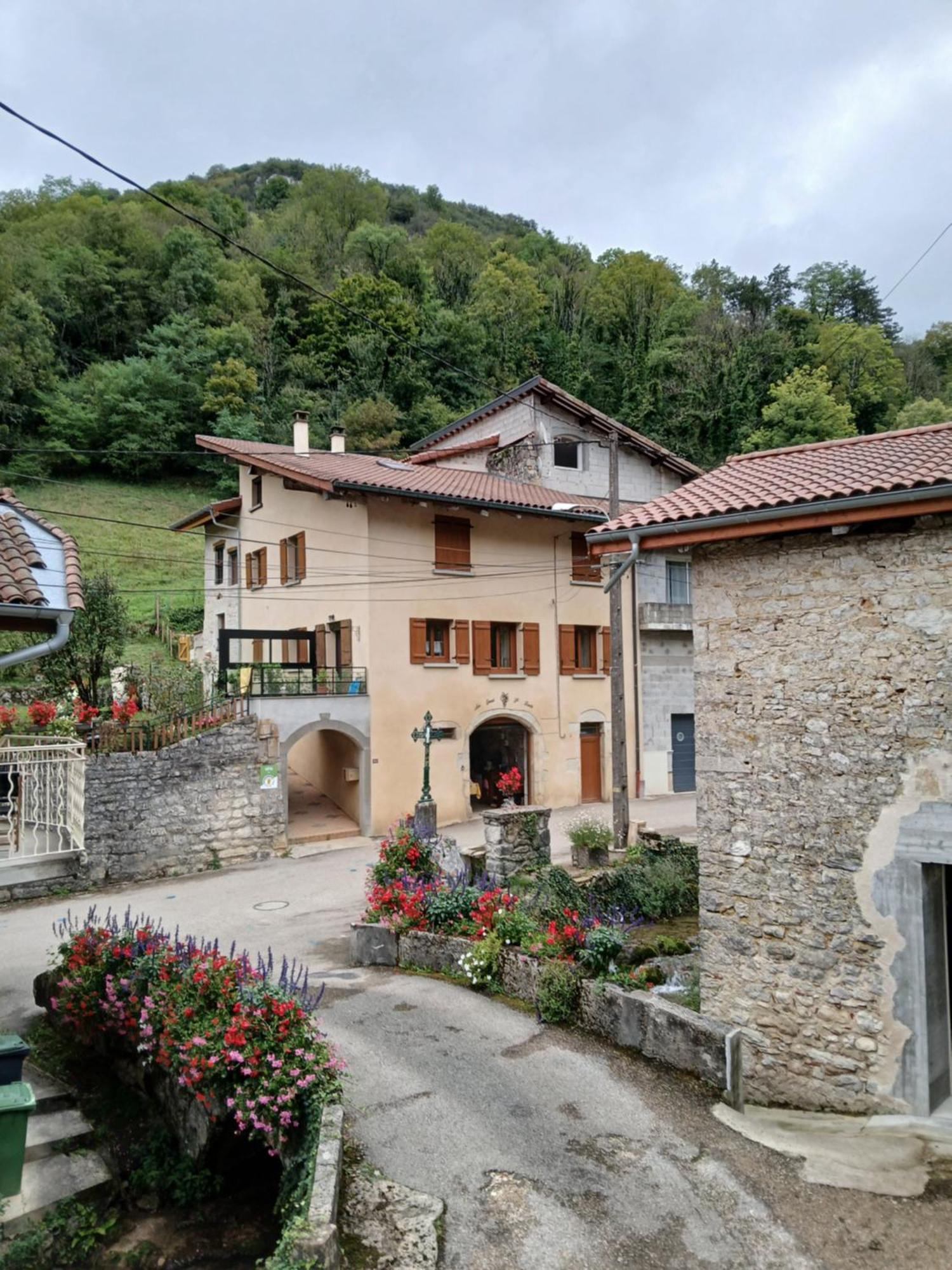 Gite Du Vieux Tonneau Cerdon  Zewnętrze zdjęcie